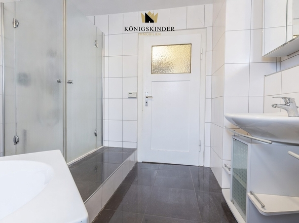 Badezimmer 1.OG
