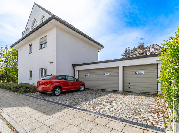 3 Garagenstellplätze