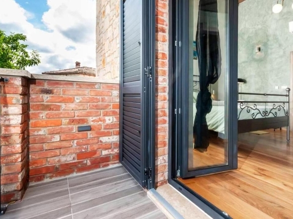 Haus H2453P 
