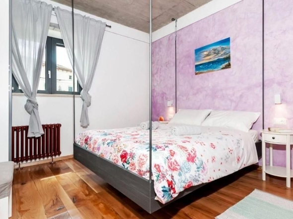 Haus H2453P 