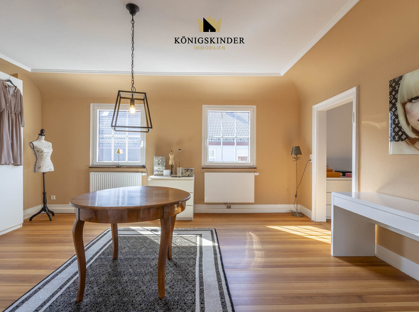 Wohn und Ankleidezimmer